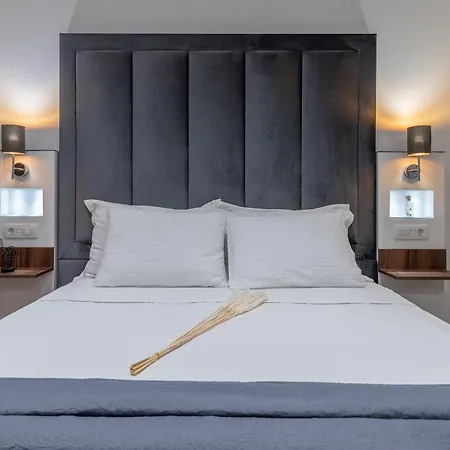 Antares Luxury 1 Гостевой дом Сплит