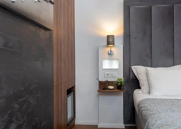 Antares Luxury 1 Guest house