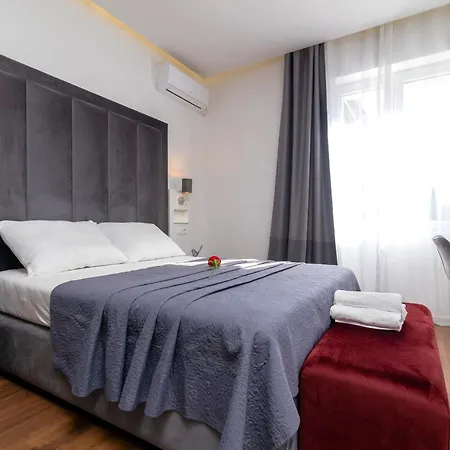 Antares Rooms Split 1 3* Spalato